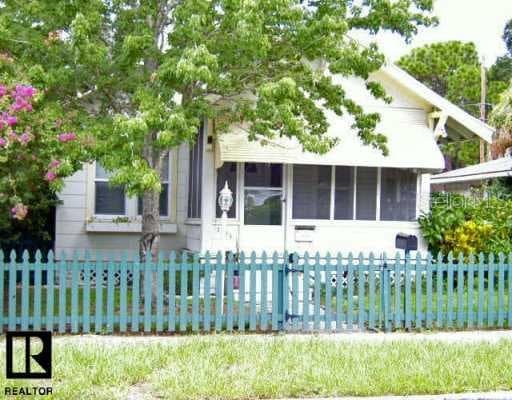 3034 8th STREET N St Petersburg, FL 33704