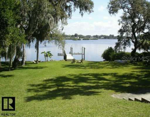 904 Bayshore DRIVE Tarpon Springs, FL 34689