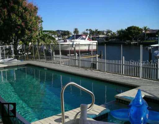 401 Leeward ISLAND Clearwater, FL 33767