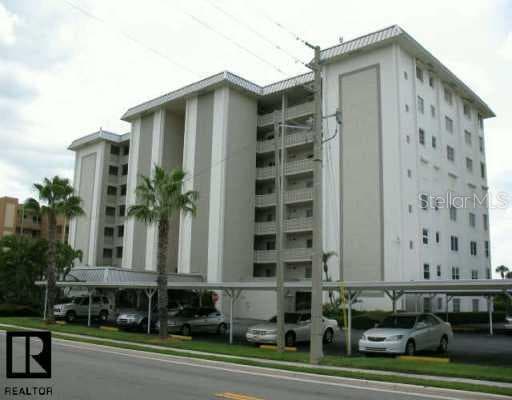 622 Edgewater DRIVE UNIT 424 Dunedin, FL 34698
