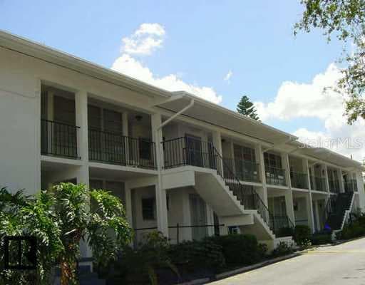 2950 West Bay DRIVE UNIT B3 Belleair Bluffs, FL 33770
