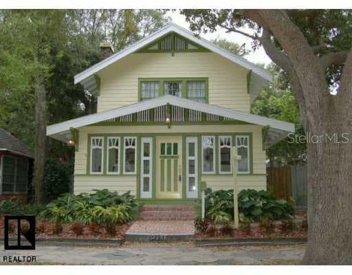 322 12th AVENUE NE St Petersburg, FL 33701