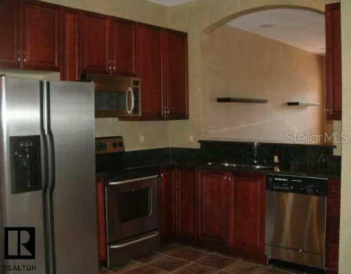 611 3rd AVENUE S St Petersburg, FL 33701