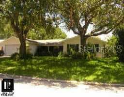 1369 Crescent DRIVE Largo, FL 33770