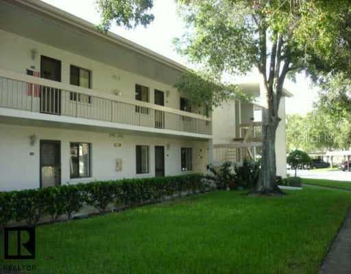 103 Lakeside COURT Oldsmar, FL 34677