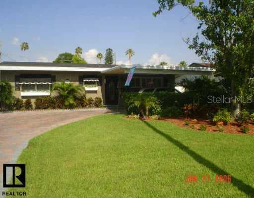 3947 Helena STREET NE St Petersburg, FL 33703