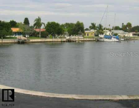3717 46th AVENUE S UNIT 19 St Petersburg, FL 33711
