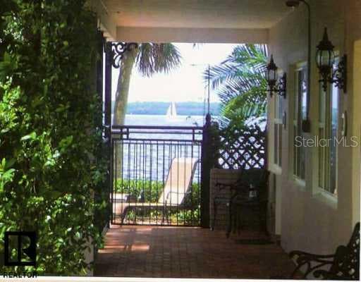 1101 Victoria DRIVE UNIT 4 Dunedin, FL 34698