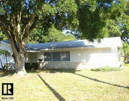 595 44th AVENUE NE St Petersburg, FL 33703