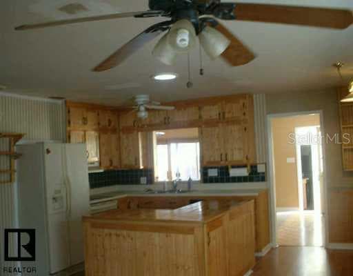 5142 30 AVENUE N St Petersburg, FL 33710