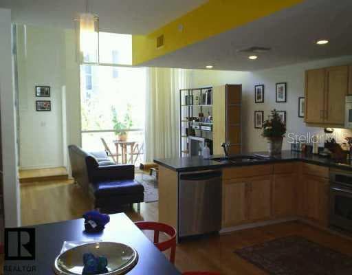 335 4th AVENUE S ST PETERSBURG, FL 33701