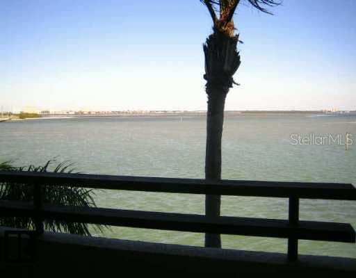 103 1st STREET E UNIT 202 Tierra Verde, FL 33715