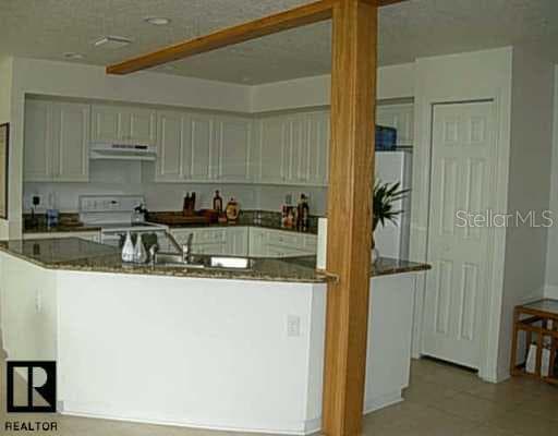 1116 Sunset Point ROAD UNIT 207 Clearwater, FL 33755