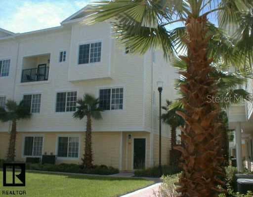 9853 Meadow Field CIRCLE Tampa, FL 33626