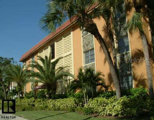 125 5TH AVENUE NE UNIT 120 St.Petersburg, FL 33701