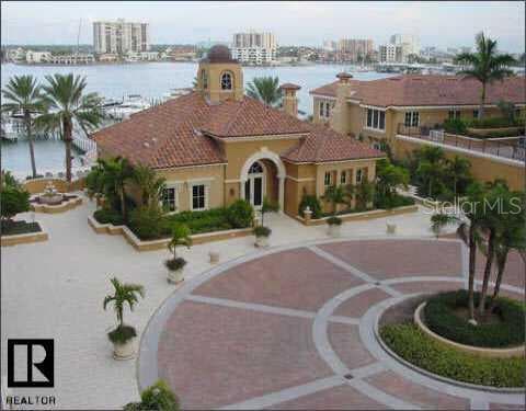 521 Mandalay AVENUE UNIT 505 Clearwater, FL 33767