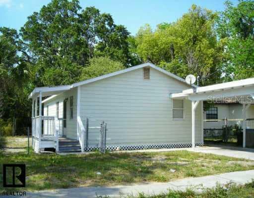 411 Oakwood STREET Tarpon Springs, FL 34689