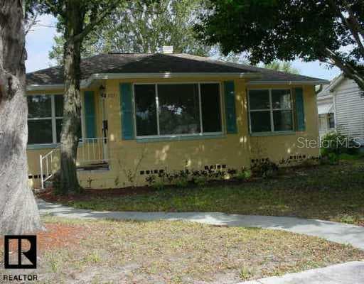 4711 1st AVENUE S St Petersburg, FL 33711