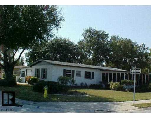 1600 77th AVENUE N St Petersburg, FL 33702