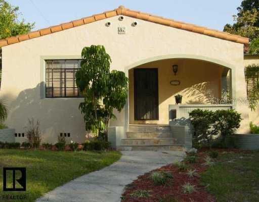 771 19th AVENUE N St Petersburg, FL 33704