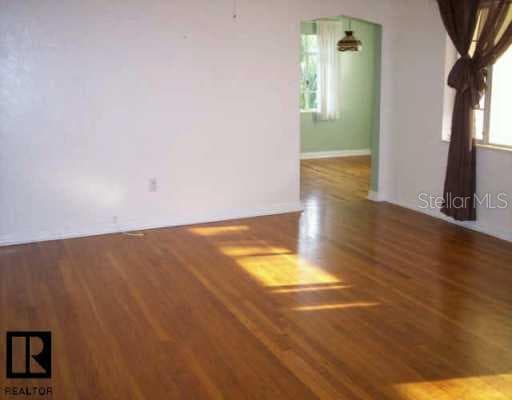 2011 10th STREET N St Petersburg, FL 33704