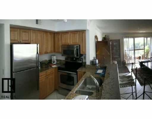 2400 Feather Sound DRIVE UNIT 527 Clearwater, FL 33762