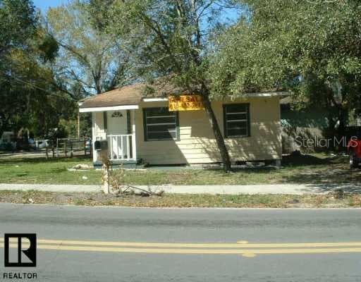 8702 20th STREET N Tampa, FL 33604