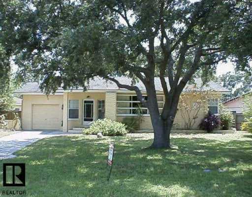 3340 Bayshore BOULEVARD St Petersburg, FL 33703