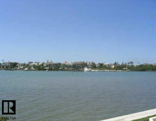 4 Belleview BOULEVARD Belleair, FL 33756