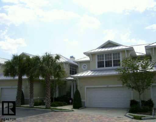 1032 Ewing PLACE Clearwater, FL 33756
