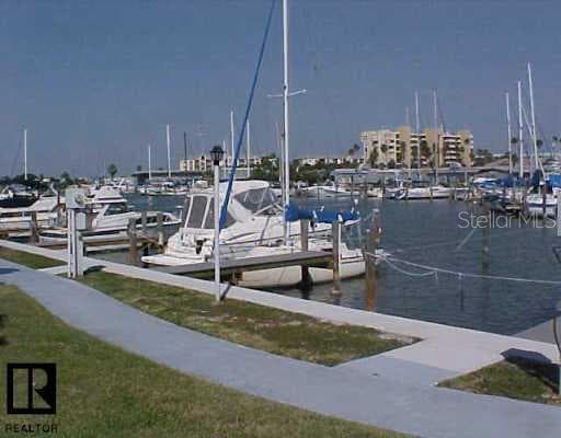159 Medallion BOULEVARD UNIT c Madeira Beach, FL 33708