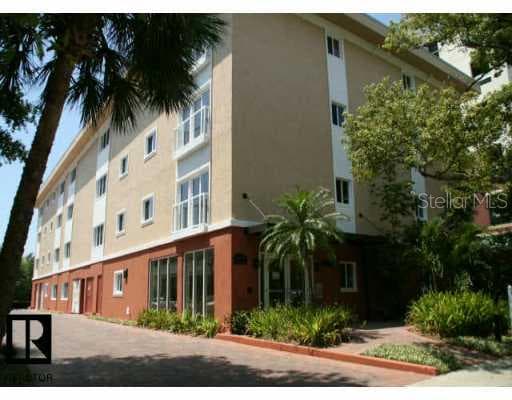 210 5th AVENUE S UNIT #406