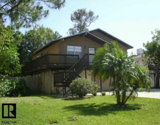 318 Crosswinds DRIVE Palm Harbor, FL 34683