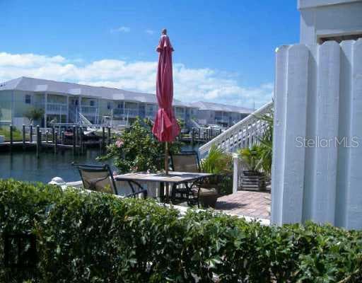 5070 Beach DRIVE SE UNIT a St Petersburg, FL 33705