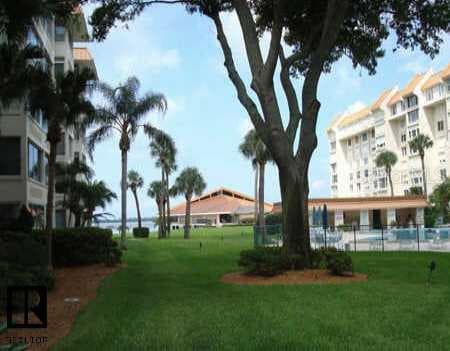 622 Edgewater DRIVE UNIT 124 Dunedin, FL 34698
