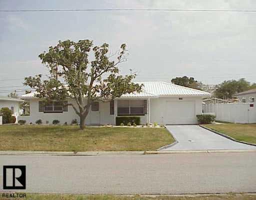 10884 88th AVENUE N Seminole, FL 33772