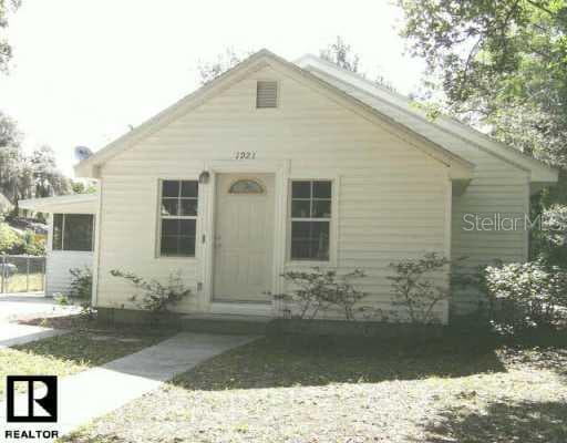 1921 Overbrook AVENUE Clearwater, FL 33755