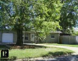 5590 16th AVENUE N St Petersburg, FL 33710