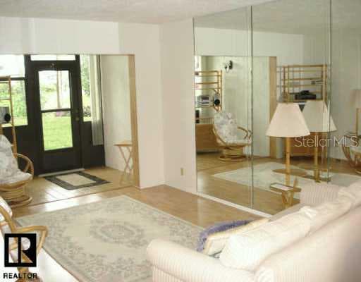 11485 Oakhurst ROAD UNIT 115 Largo, FL 33774