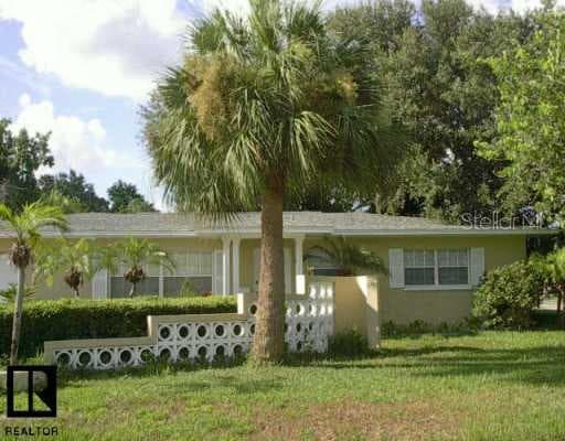 439 Capri WAY NE St Petersburg, FL 33704