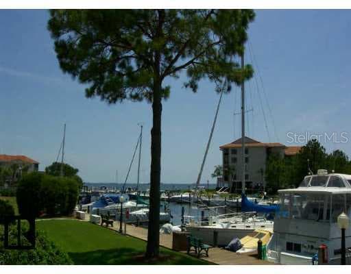 1802 Mariner DRIVE UNIT # 26 Tarpon Springs, FL 34689