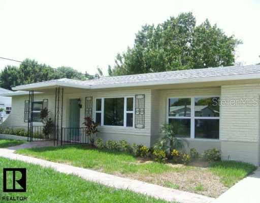 4720 Lake Charles DRIVE N Kenneth City, FL 33709