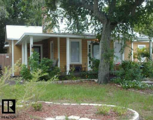 133 Hope STREET Tarpon Springs, FL 34689