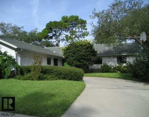 877 Village WAY Palm Harbor, FL 34683
