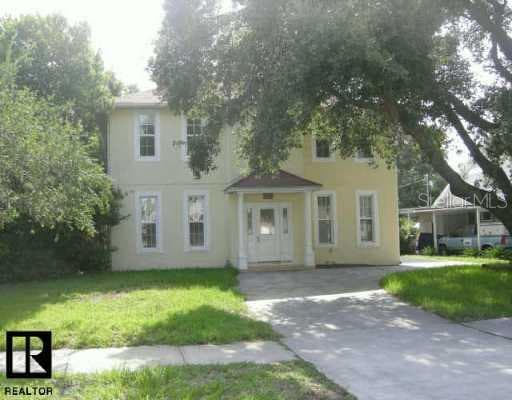 218 Jefferson AVENUE N Clearwater, FL 33755