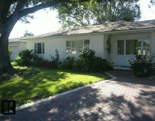 4050 27th AVENUE N St Petersburg, FL 33713