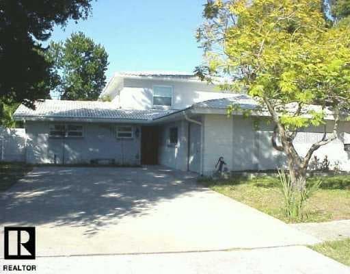 1772 Greenlea DRIVE