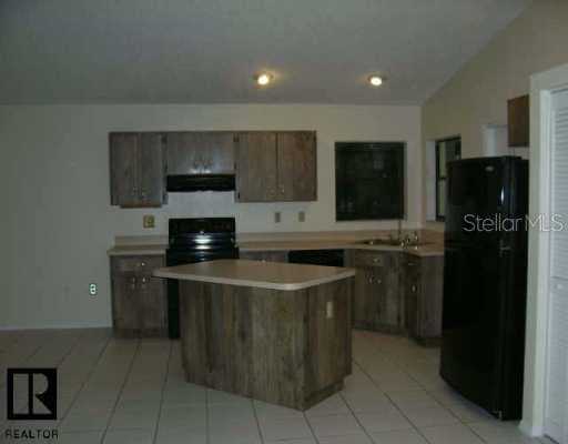 568 Still Meadow CIRCLE Palm Harbor, FL 34683