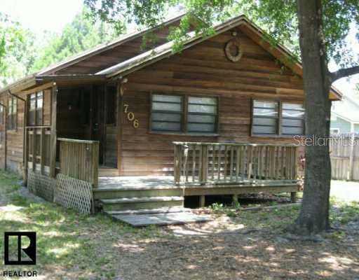 706 Buckingham AVENUE W Oldsmar, FL 34677