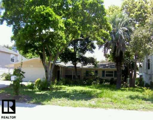 204 Lagoon DRIVE Palm Harbor, FL 34683